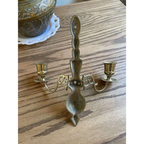 Vintage Metal Candle Holder Wall Sconce Gold Metal Hanging Candle Holder - Picture 3 of 5